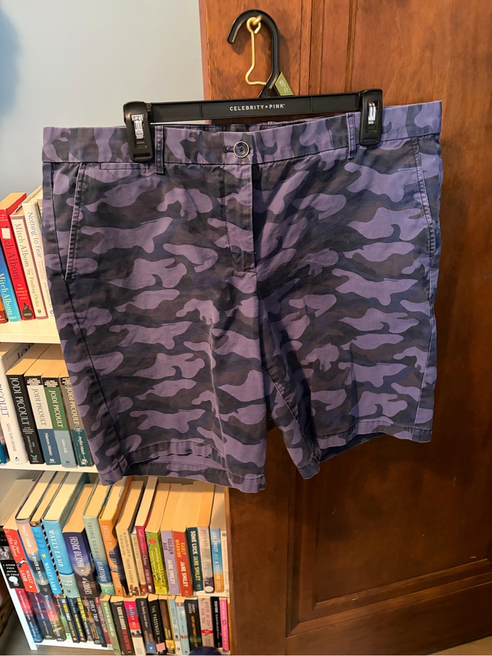 GAP Women’s Purple Camouflage Flat Front Shorts